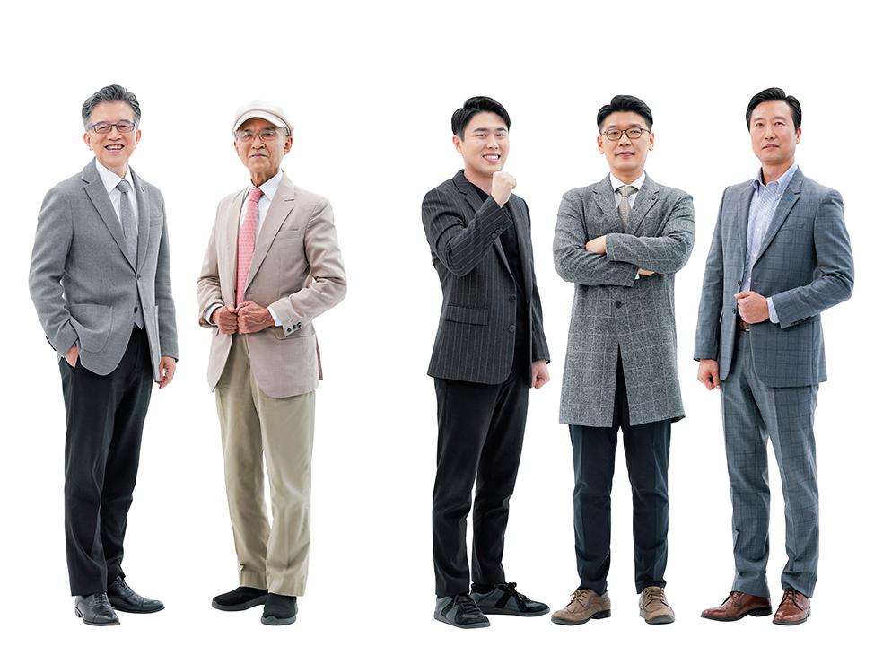(왼쪽부터) 양한광 서울대학교 의과대학 교수, 오윤덕 재단법인 사랑샘 이사장, ㈜케어닥 박재병 대표, ㈜토닥 민규식 대표, ㈜헬스맥스 이상호 대표.